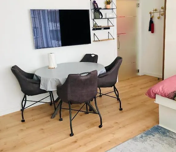 Deluxe Sun Apartment *